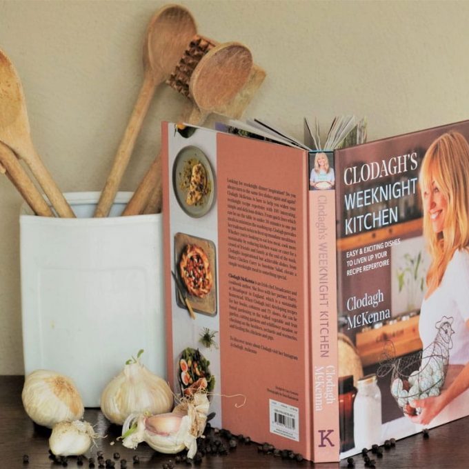 Clodagh's Weeknight Kitchen by Clodagh McKenna