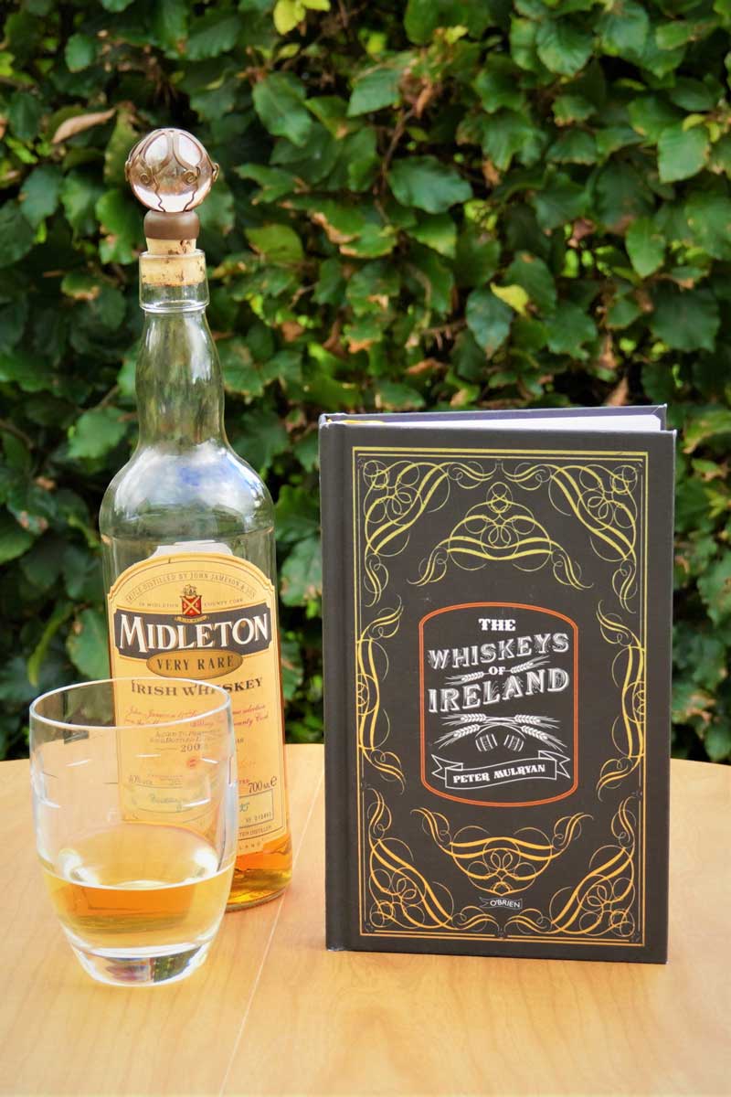 Whiskey's of Ireland Book