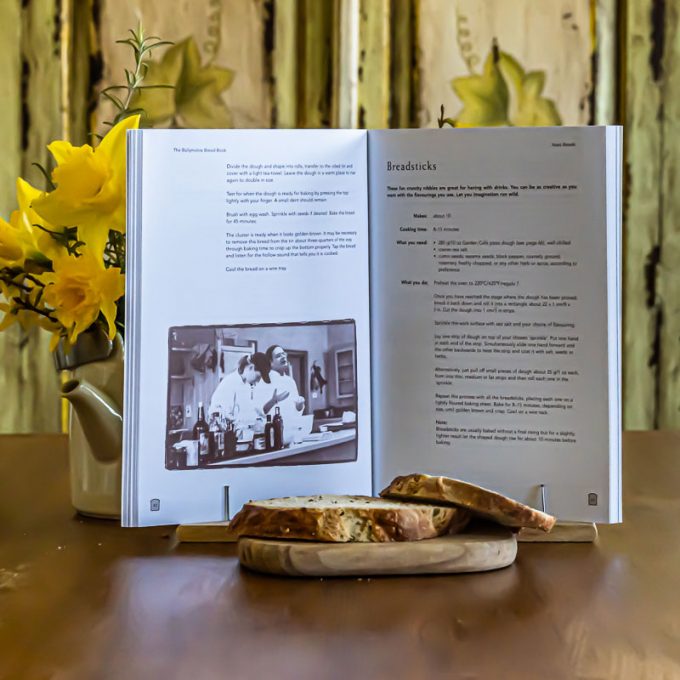 The Ballymaloe Bread Book by Tim Allen