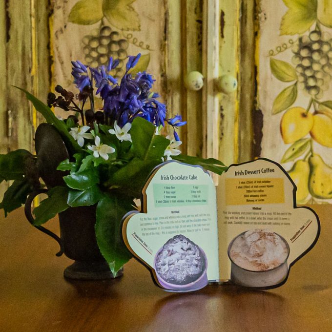 Irish Grub in a Mug Magnetic Book