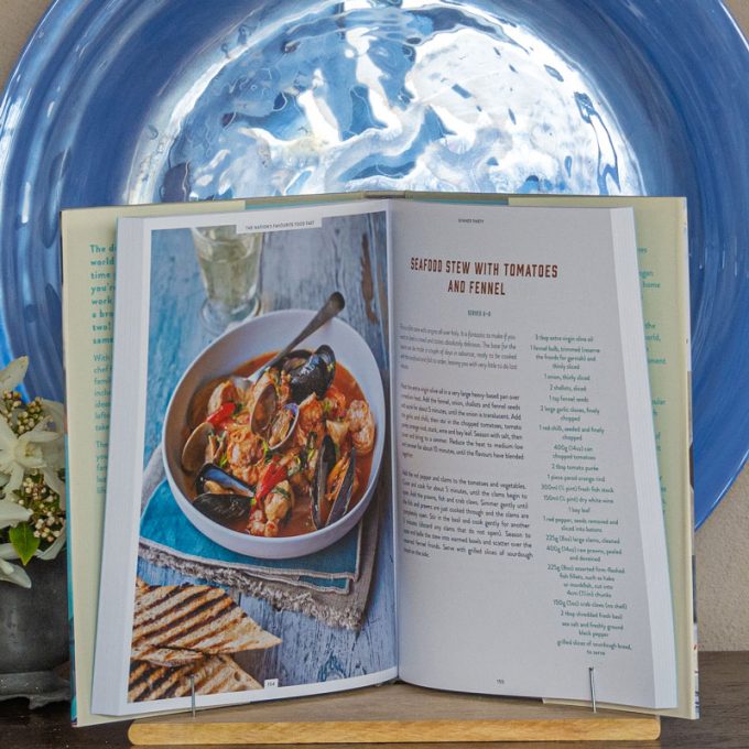 The Nations Favourite Food Fast by Neven Maguire