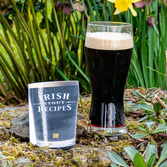 Irish Stout Recipes Magnetic Book